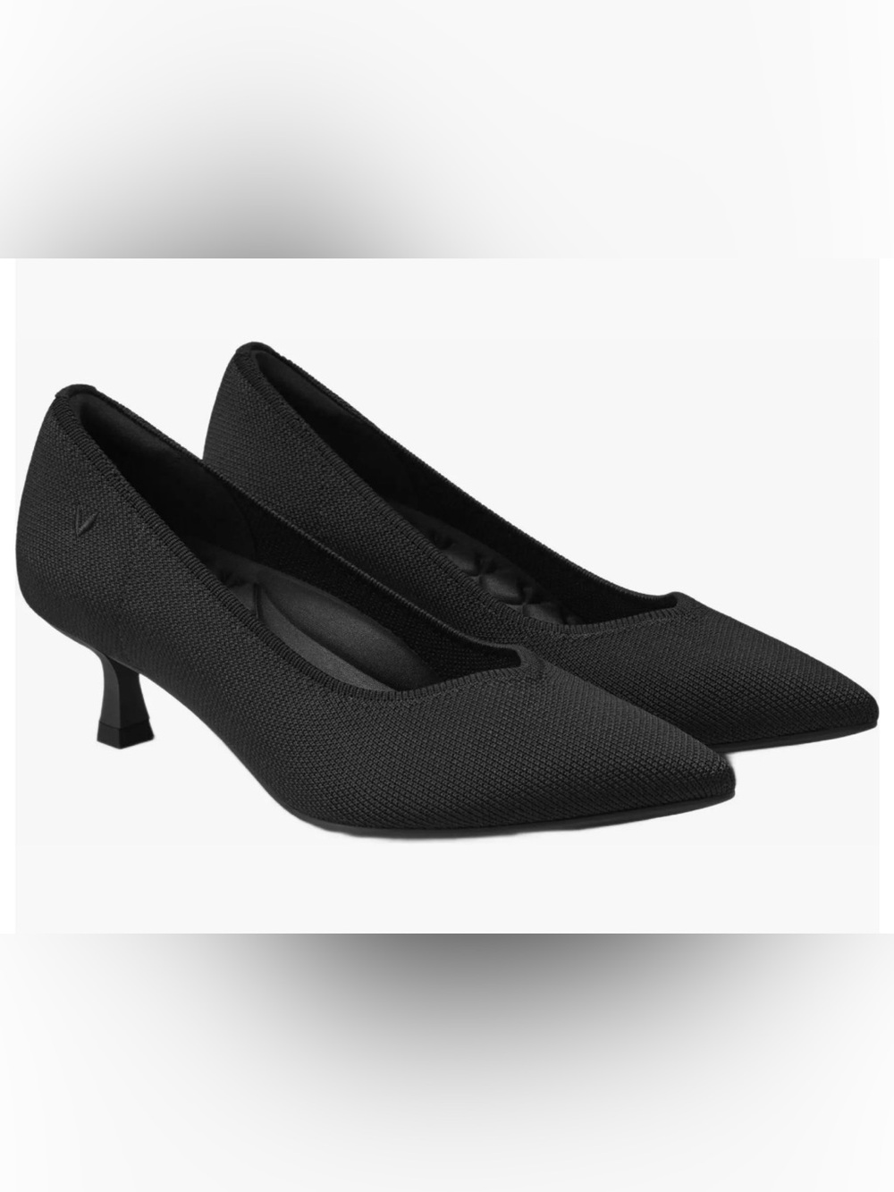 Vivaia Scarlett Black Pointed Toe Kitten Heel Knit Pumps size 40/ US9.